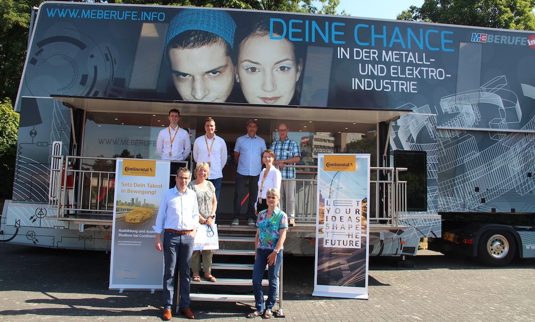 Schwalbacher Schüler erkunden Metall- und Elektroberufe 